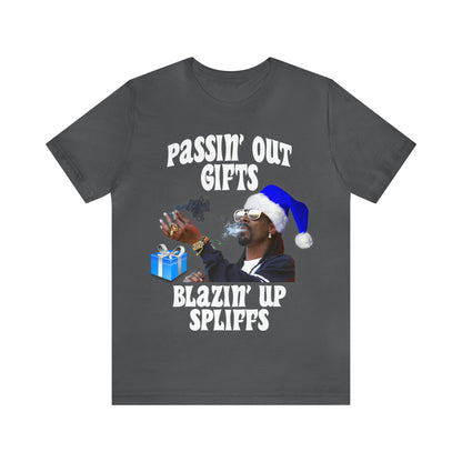 Snoop Dogg Gifts & Spliffs T-shirt, Xmas Tee, Funny Holiday Shirt,